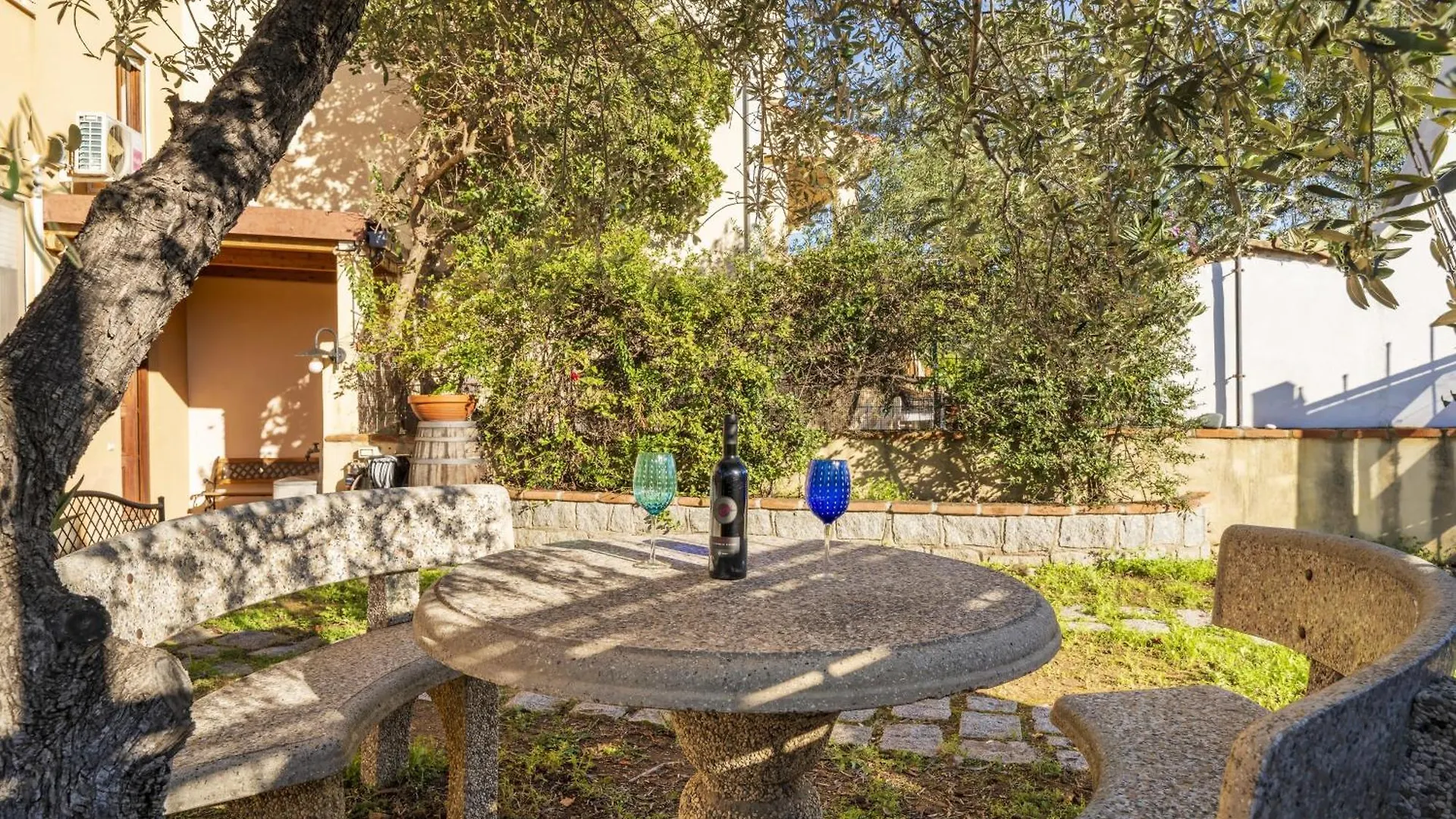 Apartment Trilocale Viale Europa A 300 M Dalla Spiaggia Arbatax Italy