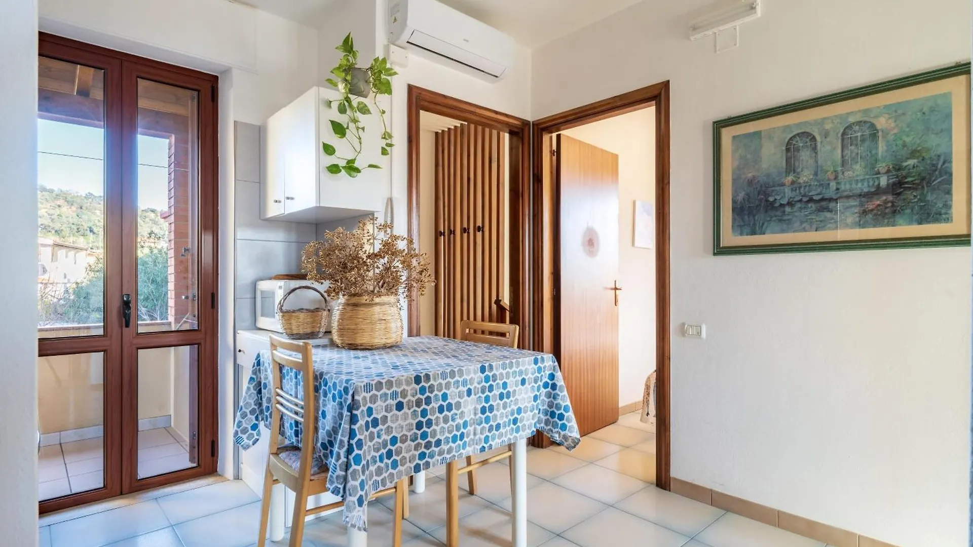 Trilocale Viale Europa A 300 M Dalla Spiaggia Arbatax Apartment