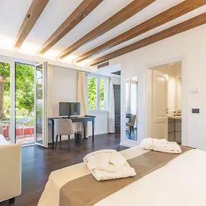 3* Hotel Raphael